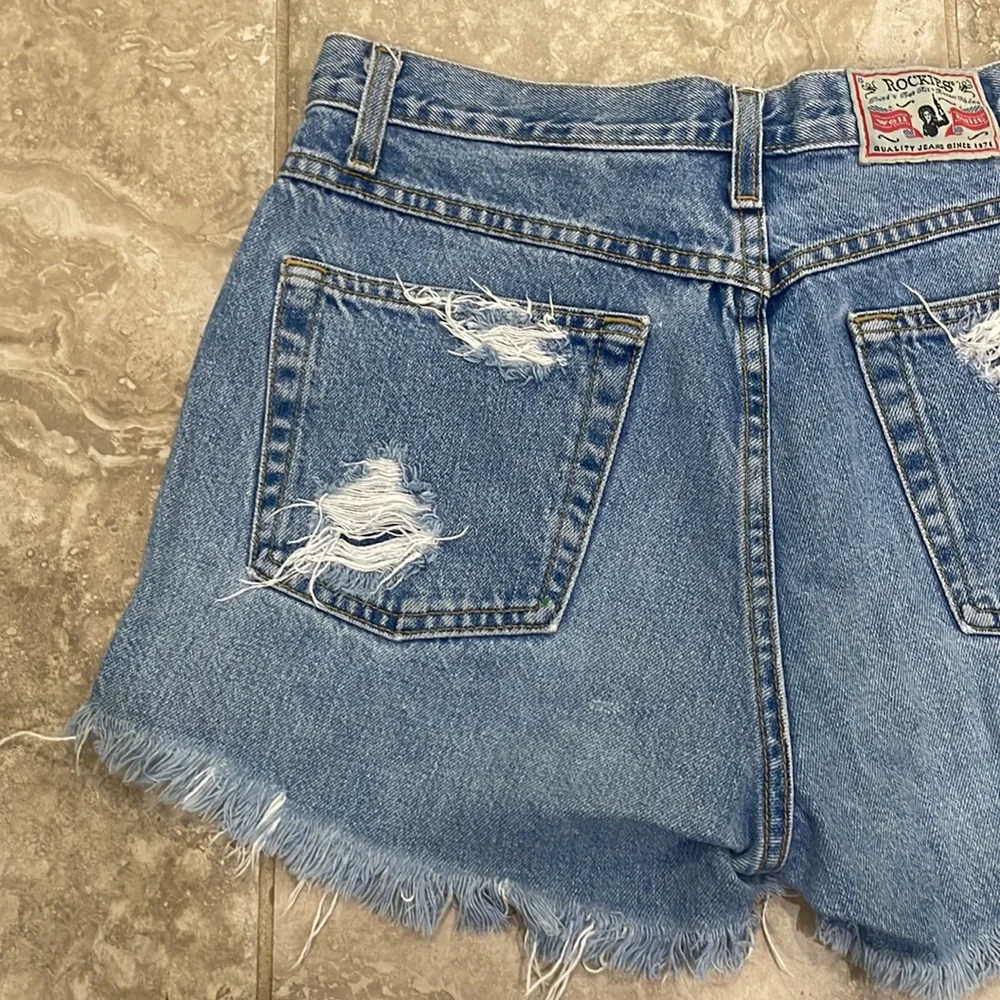Vintage‎ Rockies Women's High Waist Distressed Denim Short Sz 11